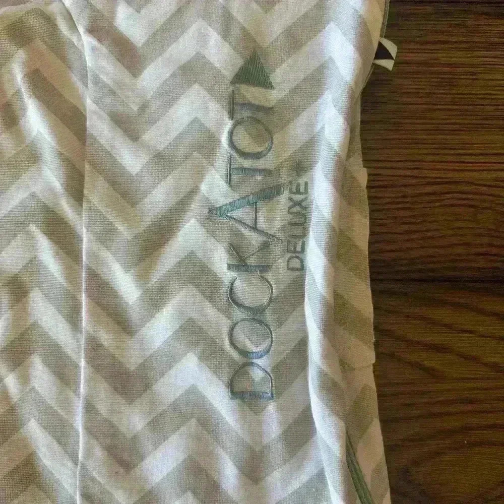 Chevron Cover - Picture 4 of 8